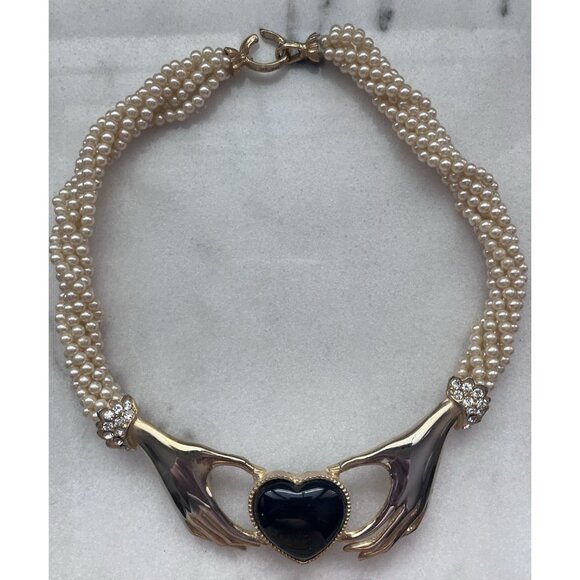 Vtg Gold Tone Hands holding black heart faux pearls rhinestone Victorian 80s - Picture 1 of 7